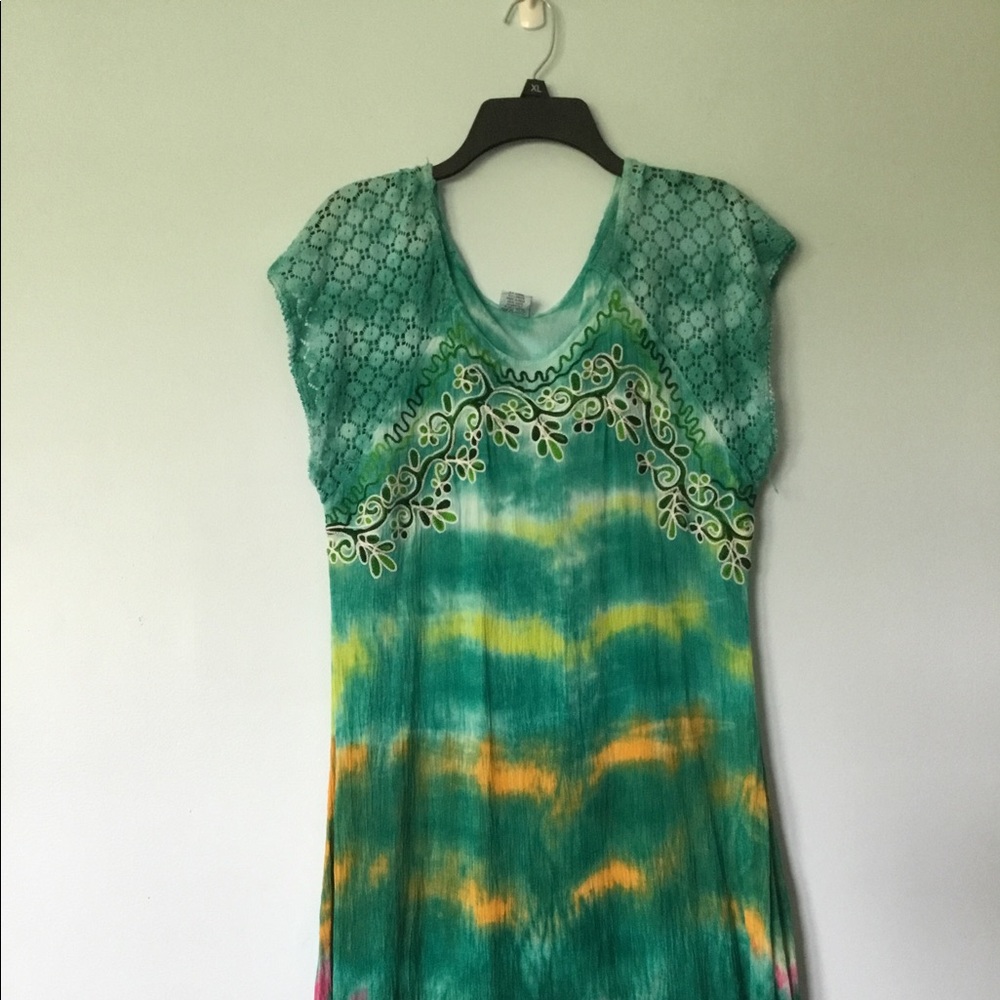 Shoreline tunic green tie-dye with lace 1X great